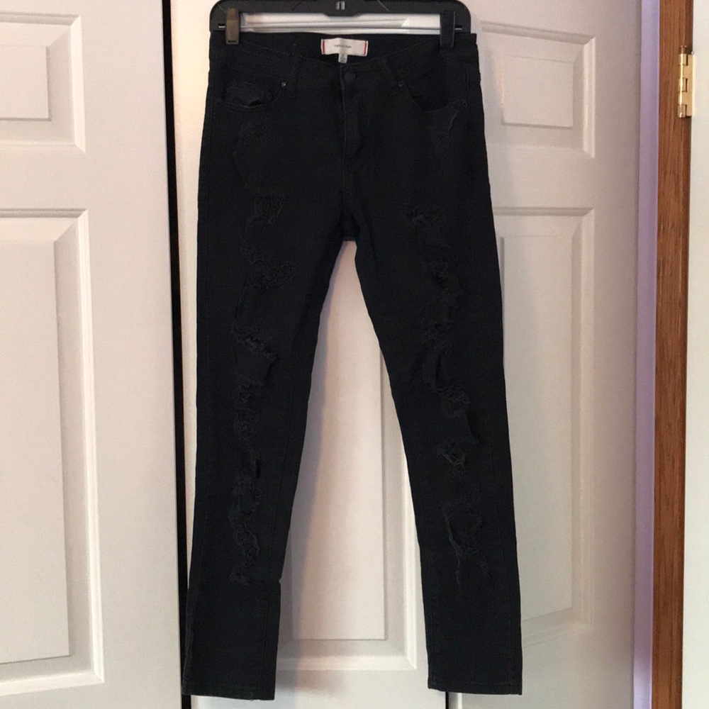 Black ripped jeans